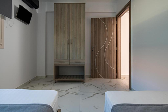 Ξενοδοχείο Jolanda's House - no2