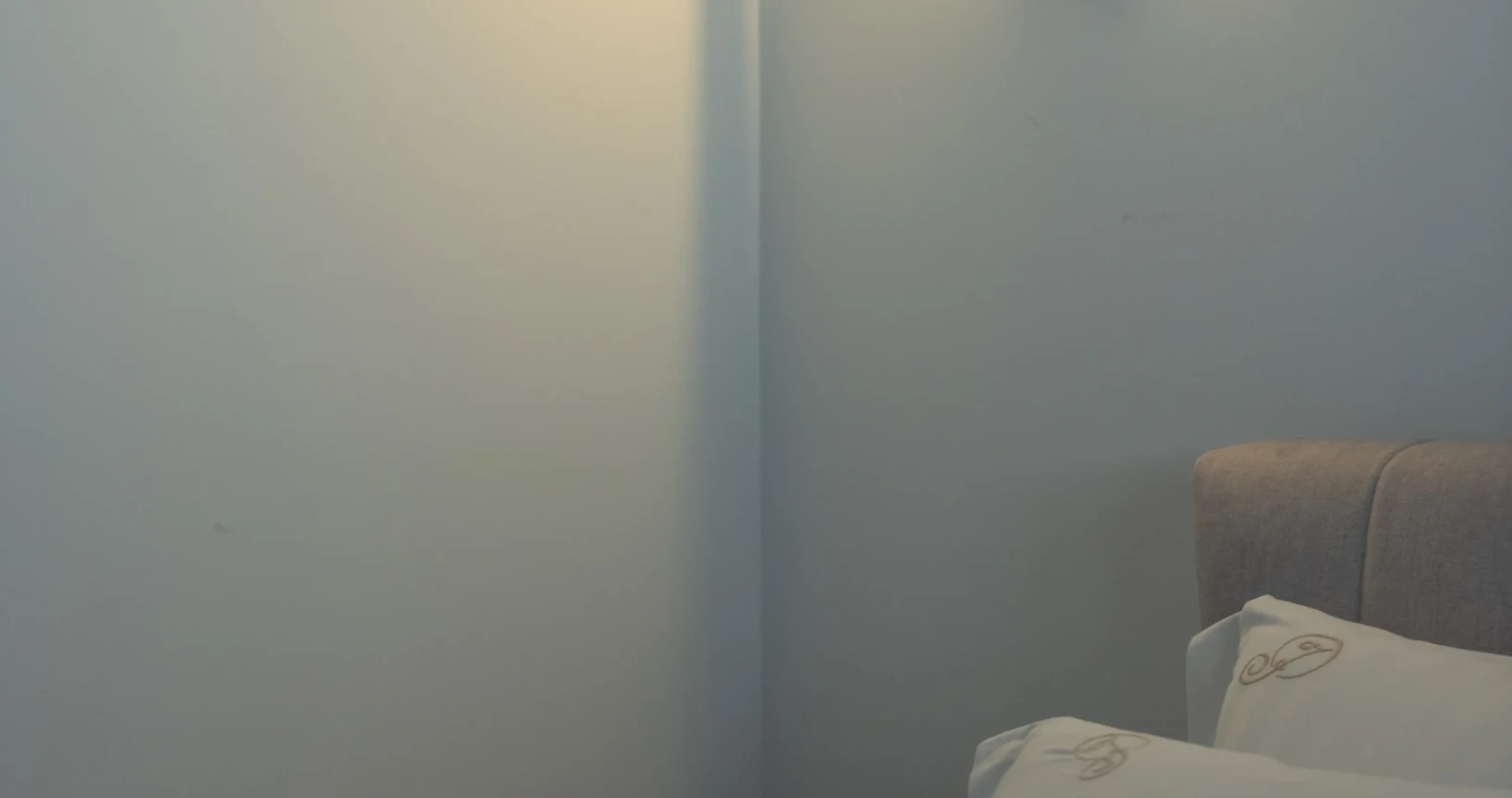 2 Bedroom Suite Plus Living Room 17