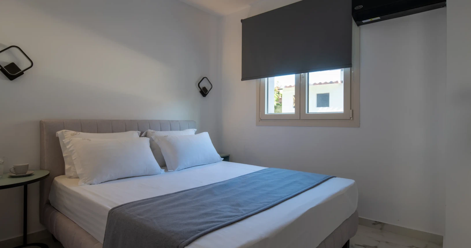 2 Bedroom Suite Plus Living Room 7